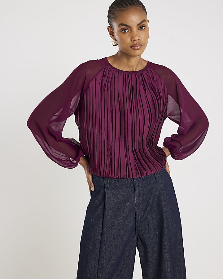 Red Long Sleeve Pleated Front Top