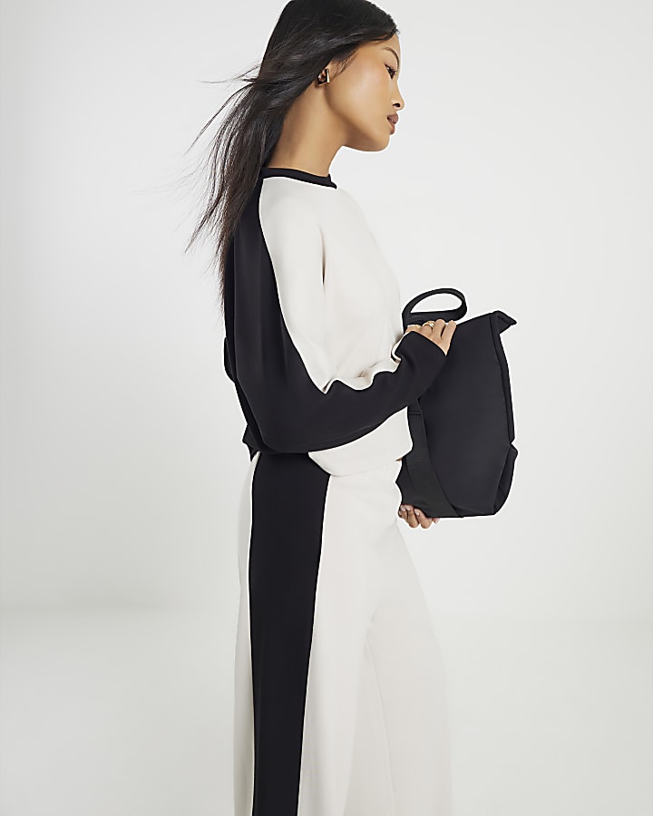 Petite Cream Colour Block Batwing Sweatshirt