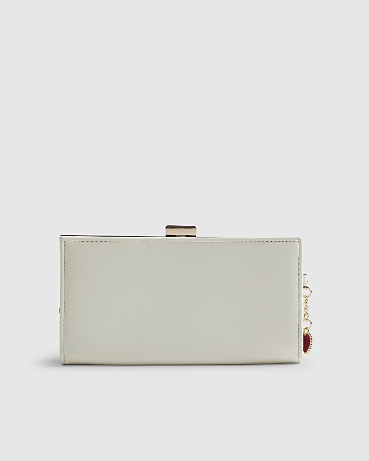 Cream Heart Quilted Purse