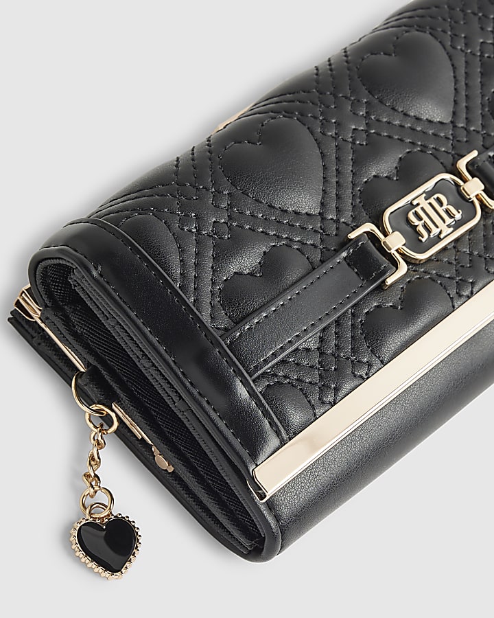 Black Heart Quilted Purse