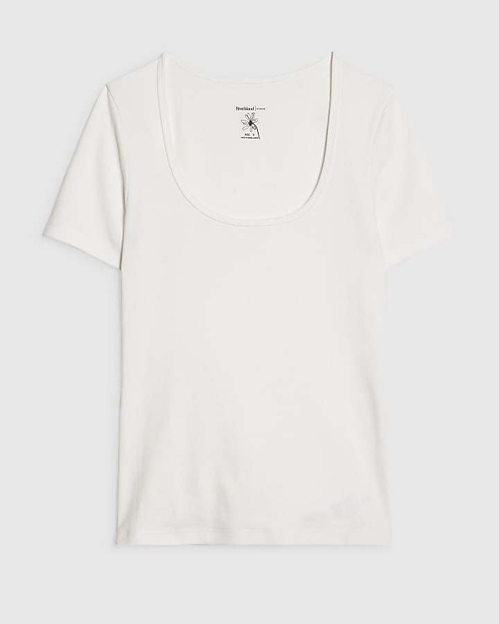 White Short Sleeve Scoop Neck Top
