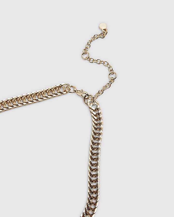 Gold Wide Chain With Bar Lariat Necklace