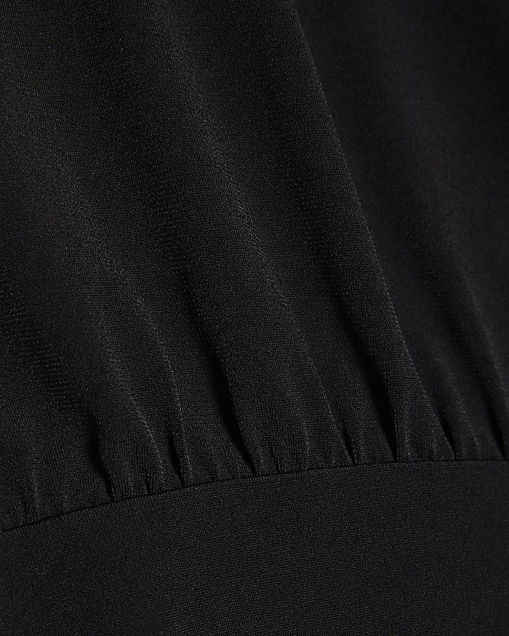 Black Ruched Short Sleeve Top