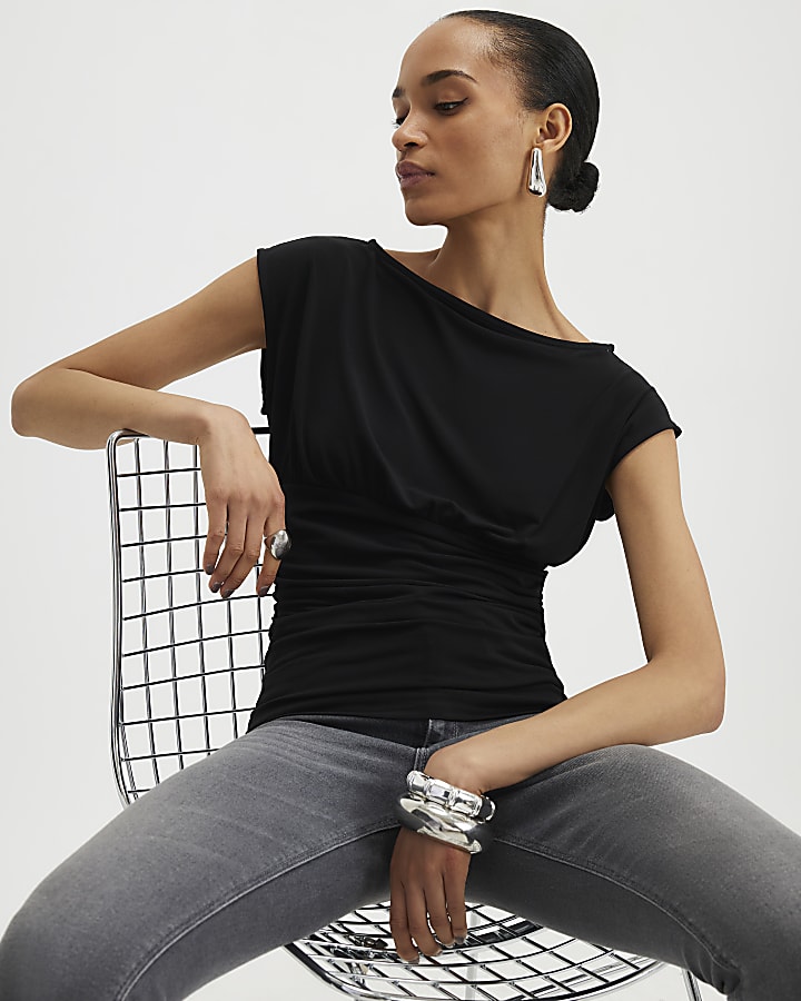 Black Ruched Short Sleeve Top