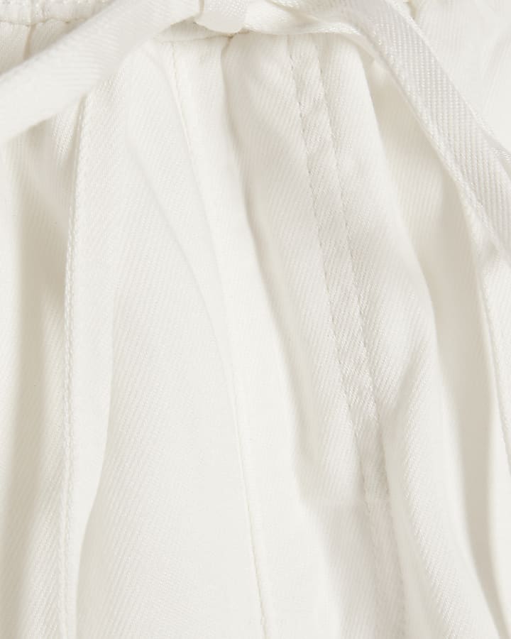 Petite White Wide leg Jeans