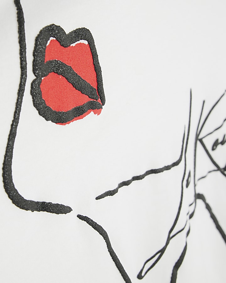 White Short Sleeve Sketch Face T-shirt