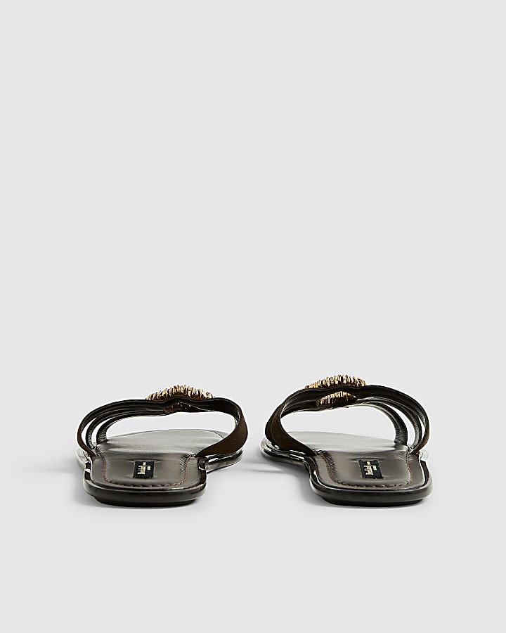 Brown Beaded Ring Flat Sandals