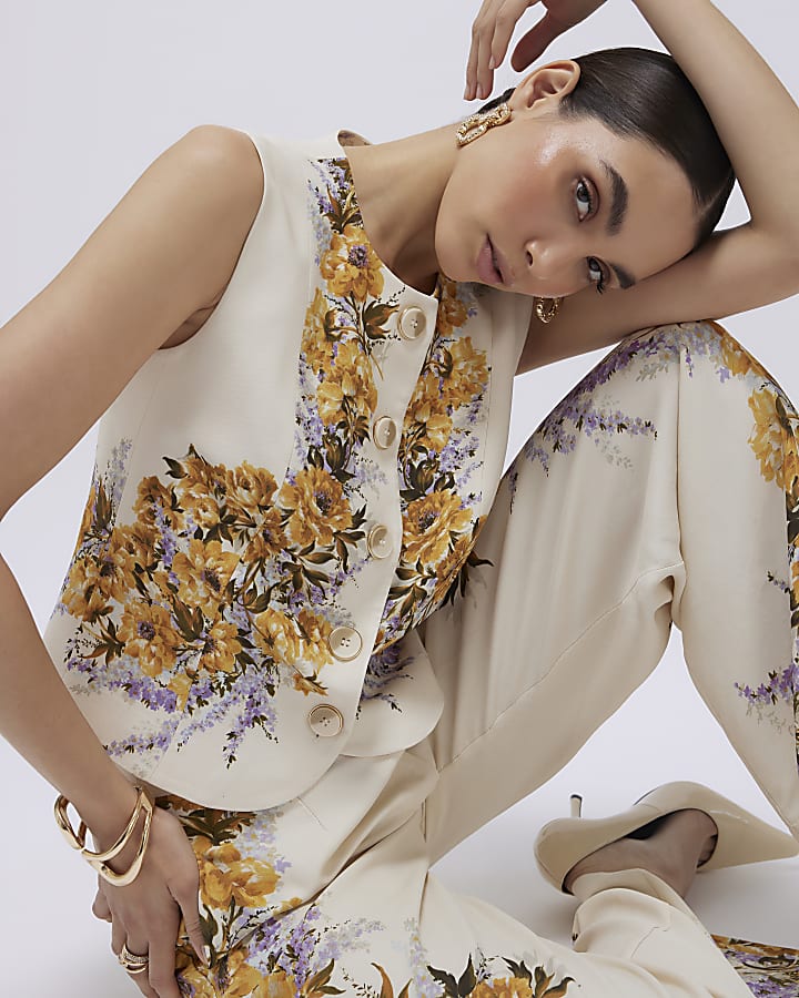 Cream Floral Fitted Waist Coat