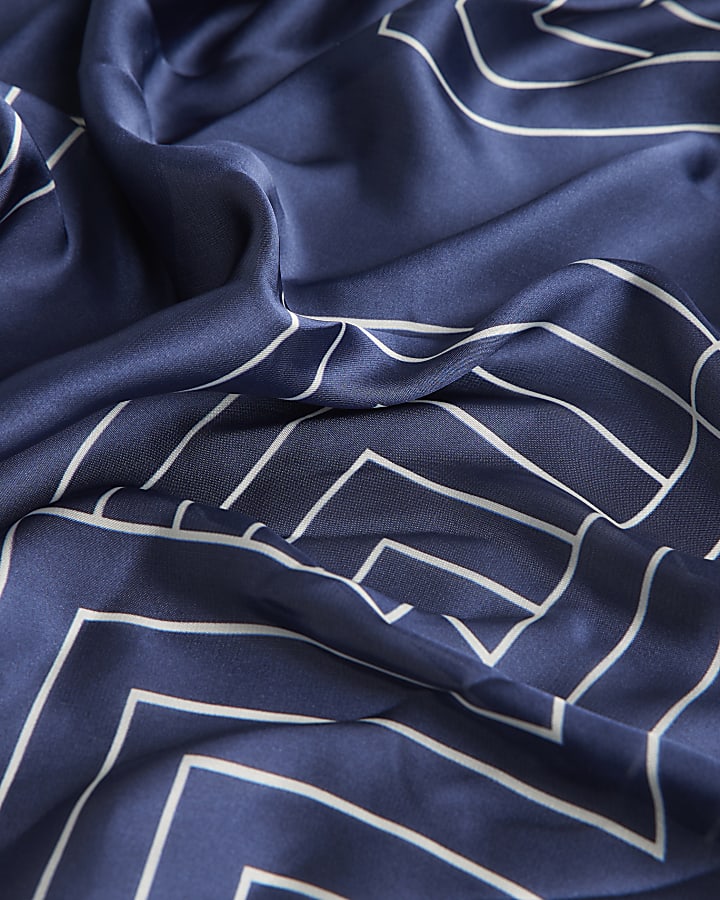 Navy Geometric Stripe Scarf