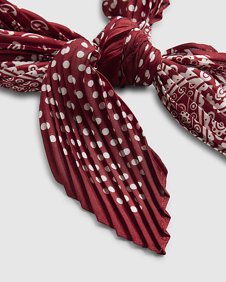 Red Plisse Paisley Print Neck Scarf
