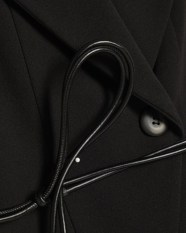 Black Sleeveless Belted Waistcoat