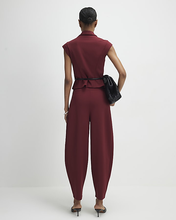 Red Pleated Tapered Trousers