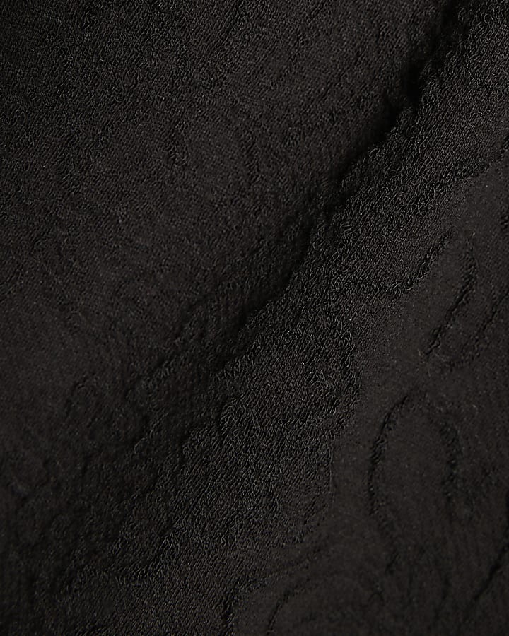 Black Jacquard Short Sleeve Boxy T-shirt