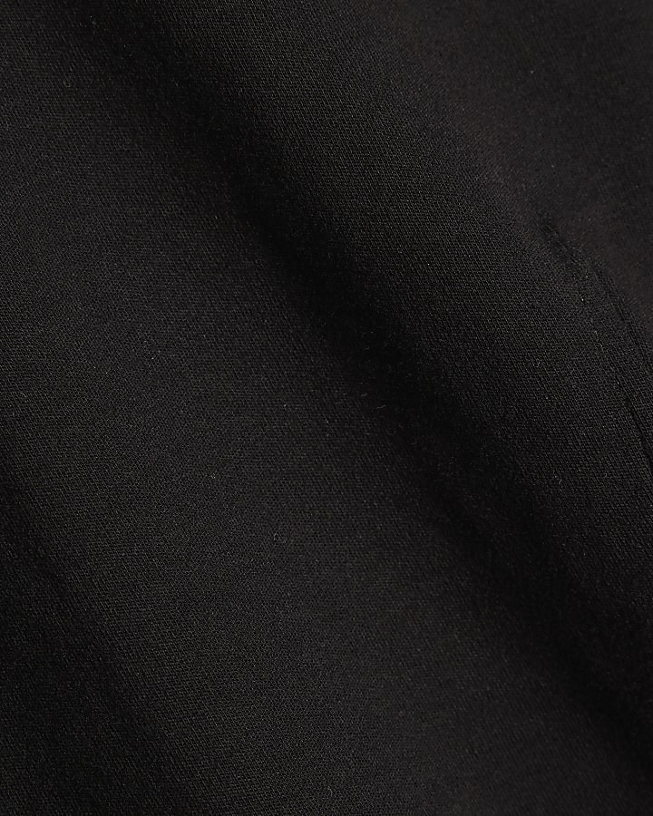 Black Short Sleeve Tie Back Seamed Top