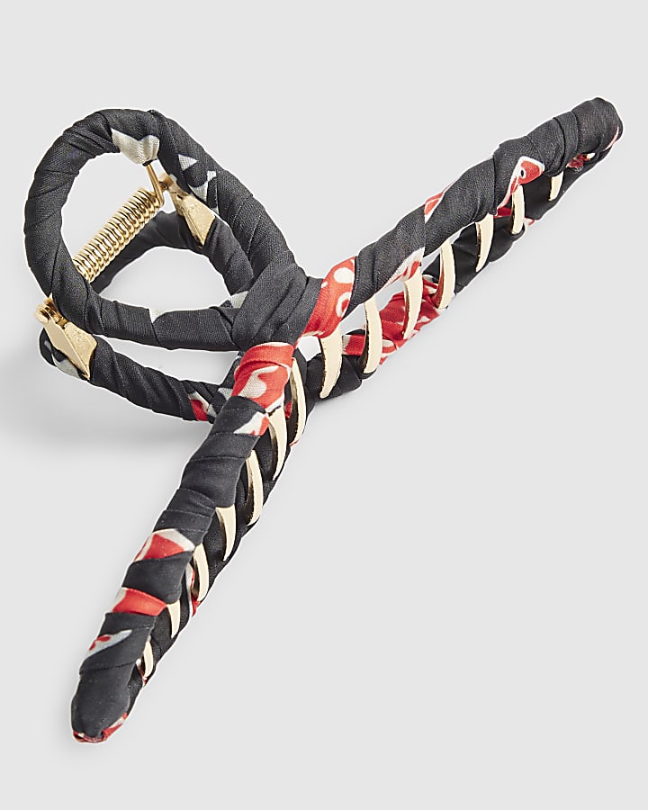 Black Fabric Wrapped Claw Hair Clip