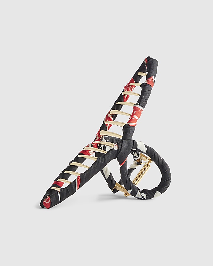 Black Fabric Wrapped Claw Hair Clip