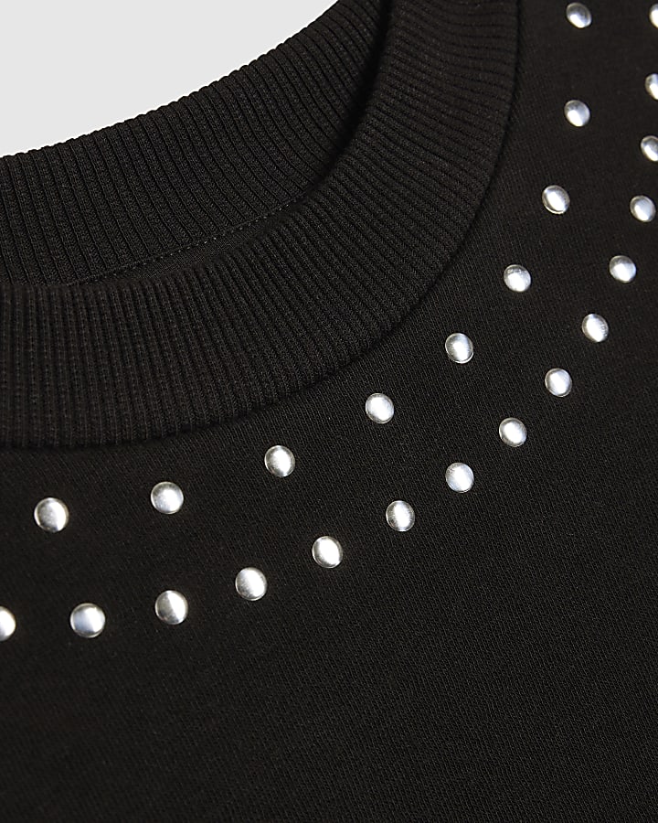 Black Long Sleeve Studded Neckline Sweatshirt