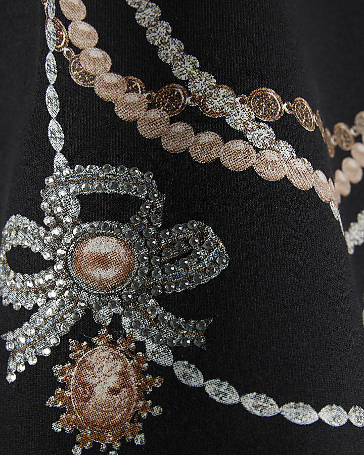 Black Long Sleeve Necklace Trim Sweatshirt