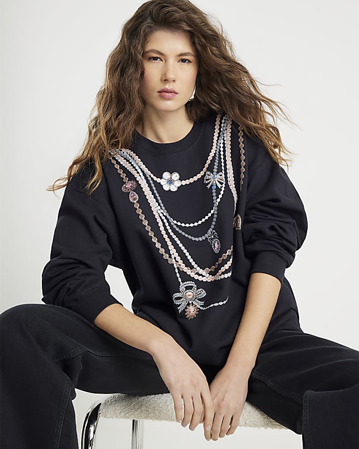 Black Long Sleeve Necklace Trim Sweatshirt
