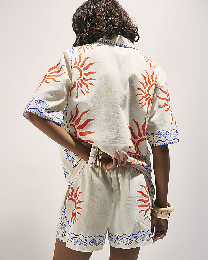 Cream Sun Print Shorts