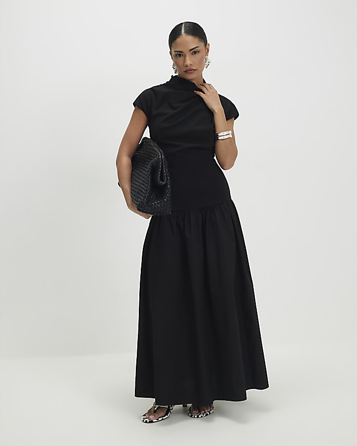 Petite Black Short Sleeve Hybrid Maxi Dress
