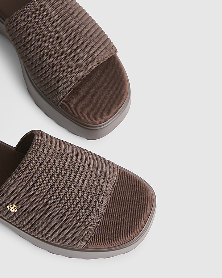 Brown Knitted Flatform Mule Sandals