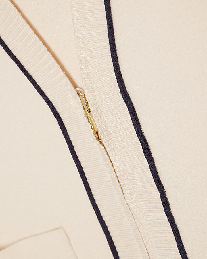 Cream Tipped Zip Through Sleeveless Cardigan
