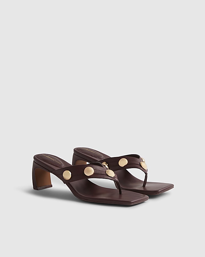 Red Studded Toe Thong Heeled Sandals