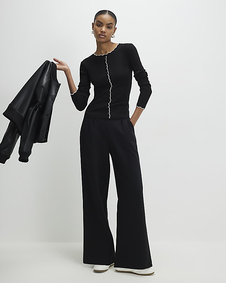 Black Long Sleeve Scallop Trim Ribbed Top