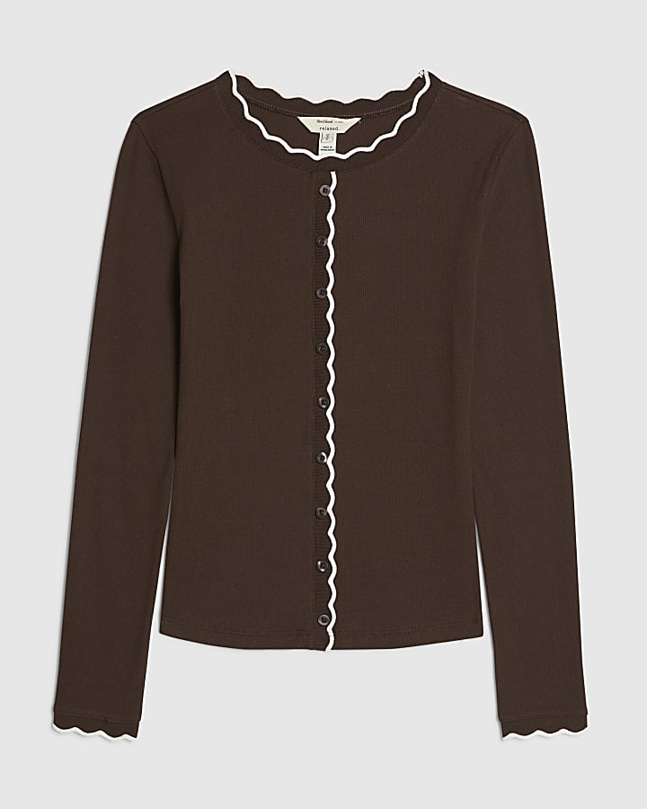 Brown Long Sleeve Scallop Trim Ribbed Top