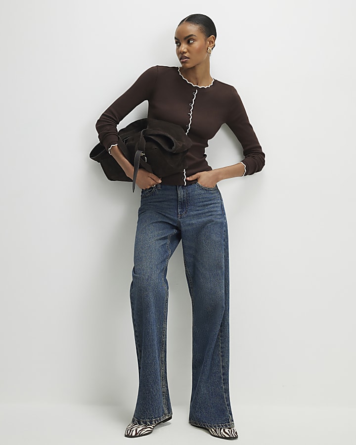 Brown Long Sleeve Scallop Trim Ribbed Top