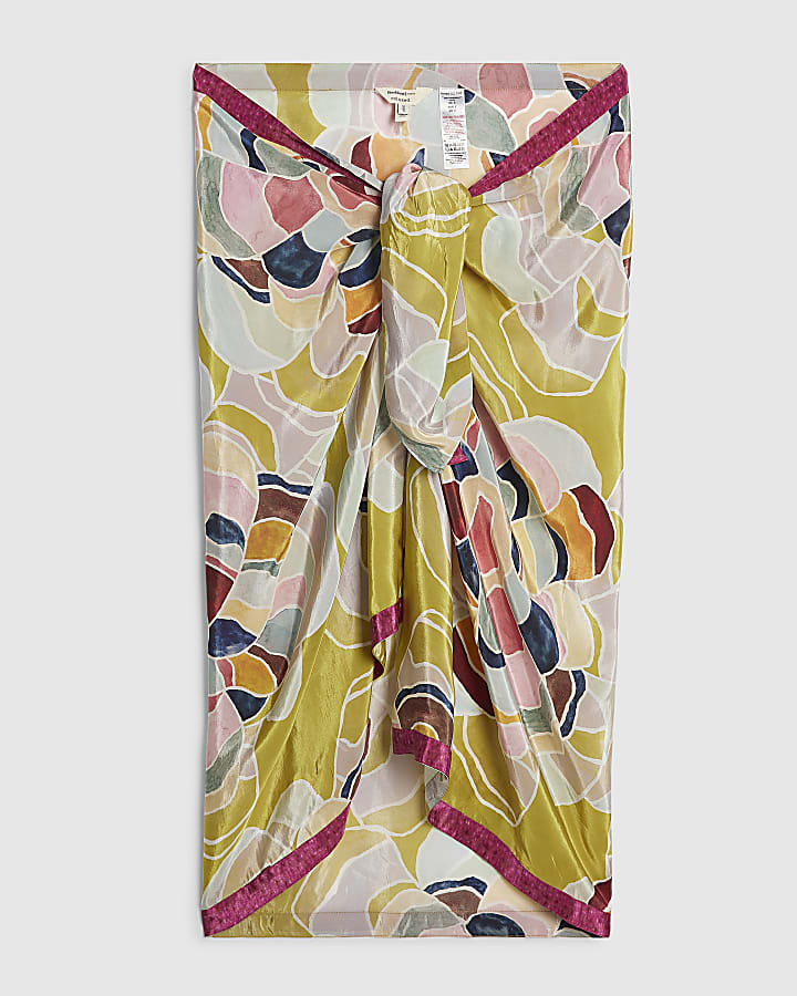 Yellow Floral Print Sarong
