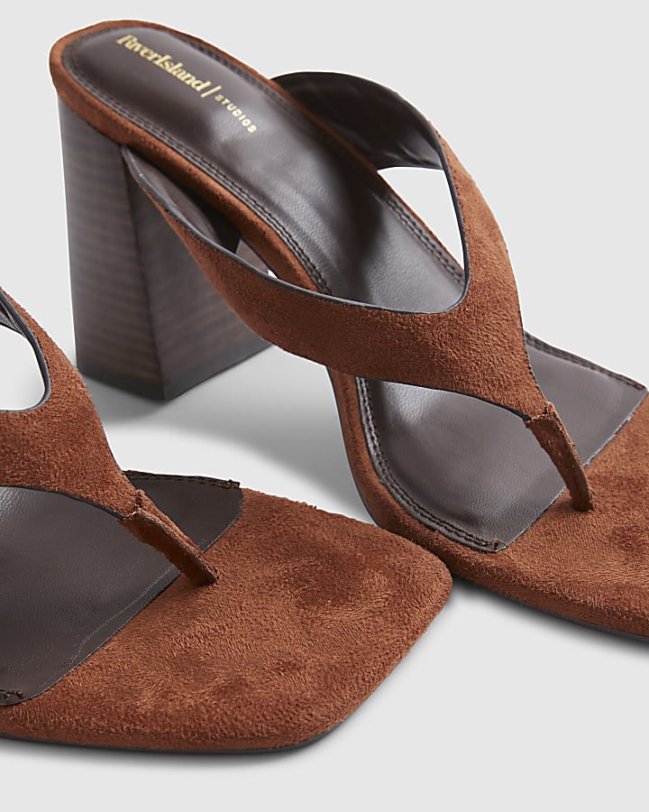 Brown Faux Suede Toe Thong Heeled Sandals