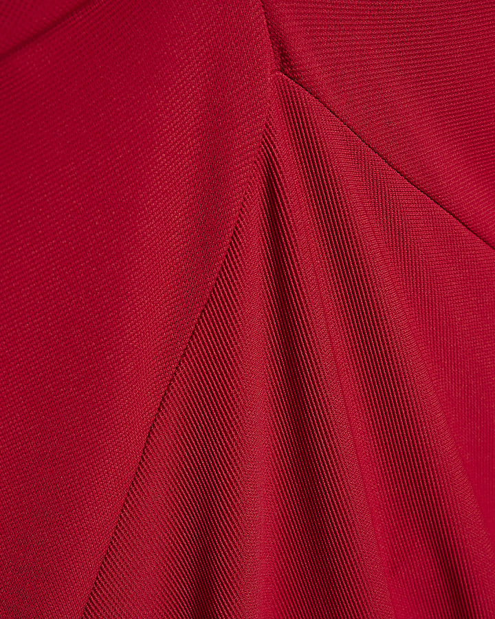 Red Short Sleeve Cinched Waist Maxi Dress