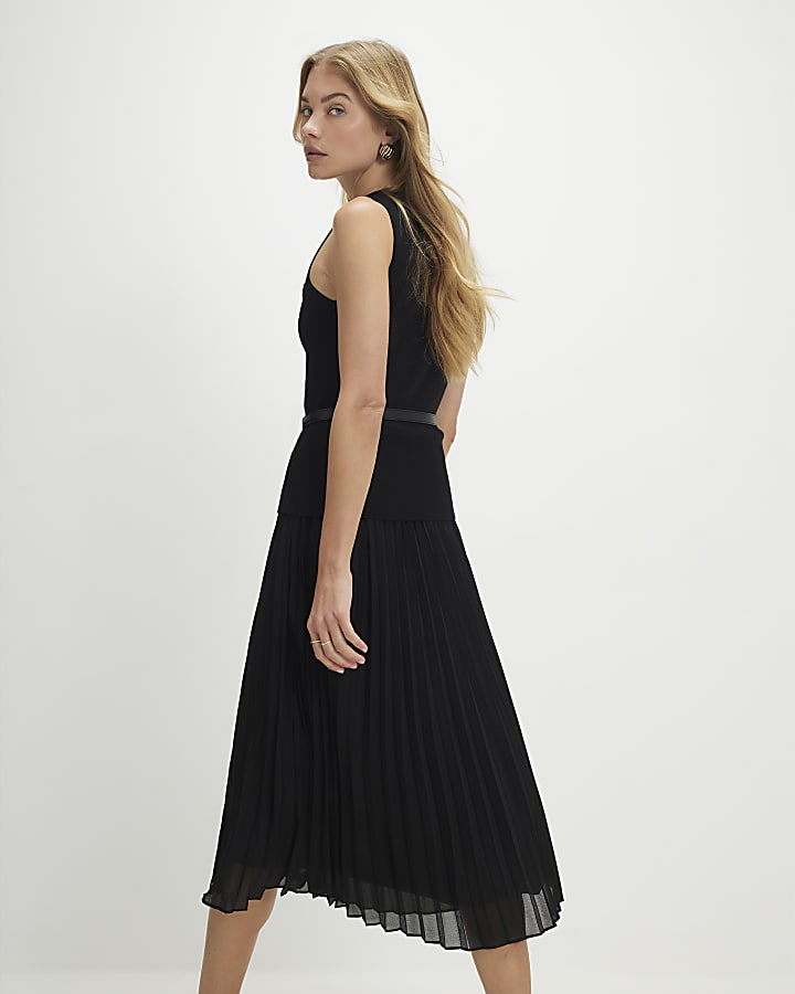Black Belted Pleat Hem Midi Dress