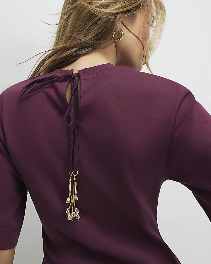 Red Short Sleeve Tie Back Seamed Top