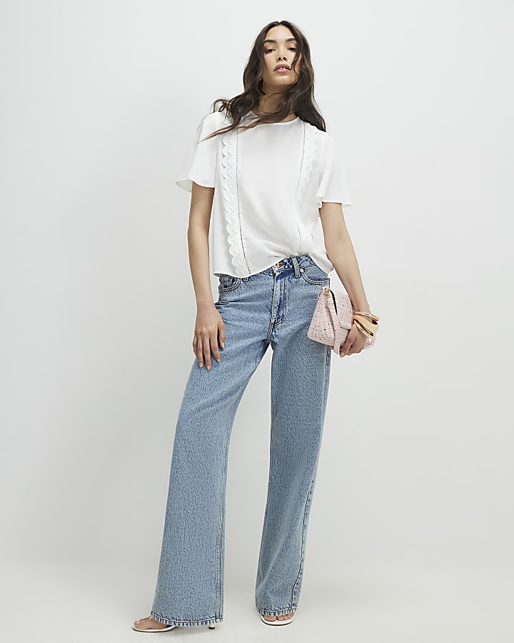 Cream Scallop T-Shirt