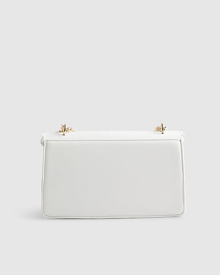 White Scalloped Edge Shoulder Bag