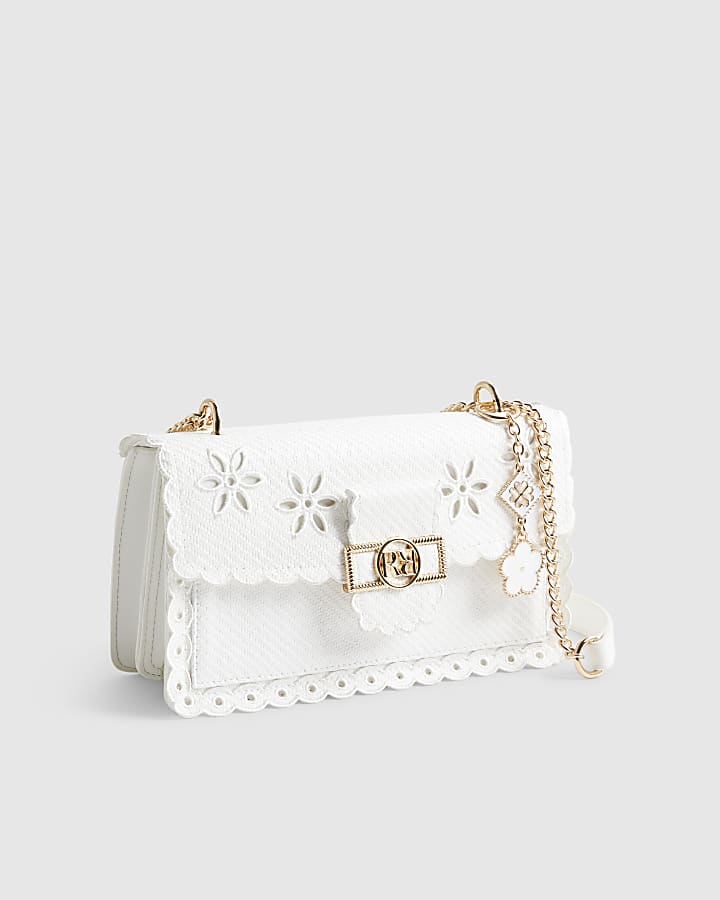 White Scalloped Edge Shoulder Bag