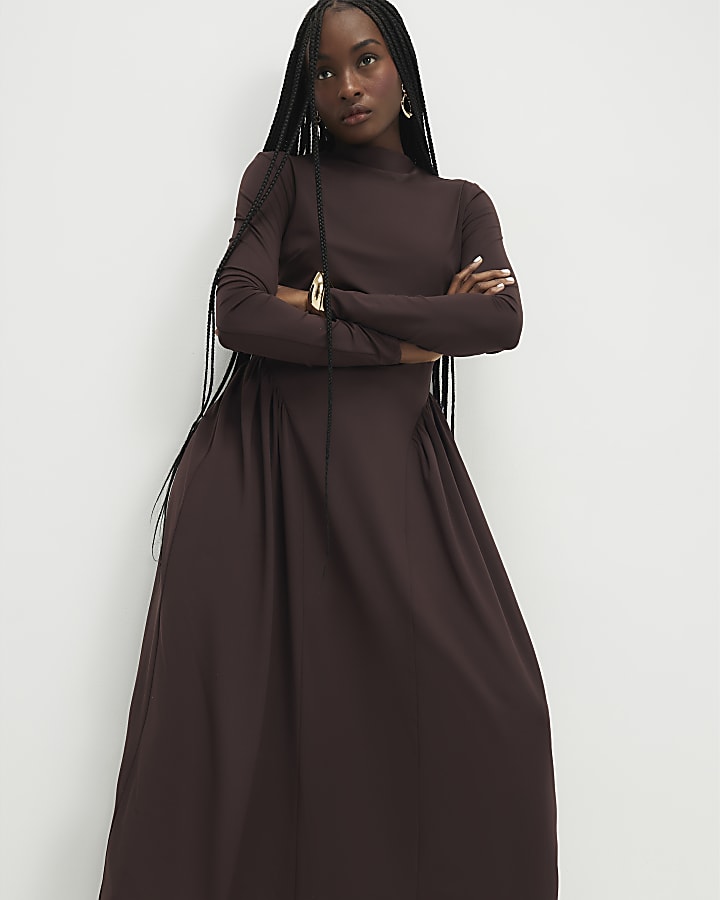 Brown Long Sleeve Gathered Waist Maxi Dress