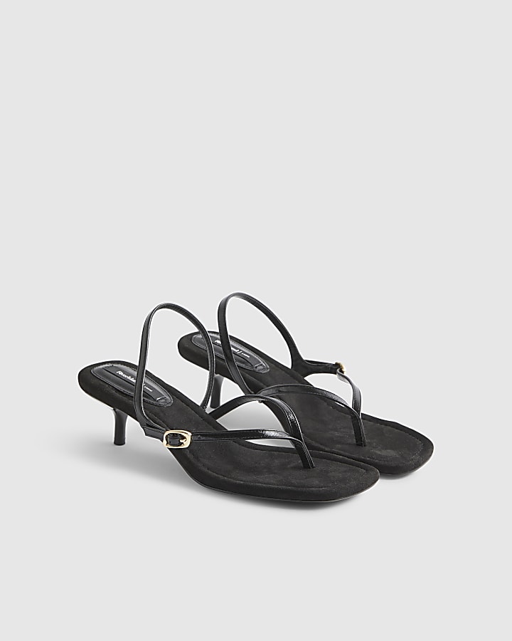 Black Toe Thong Heeled Sandals