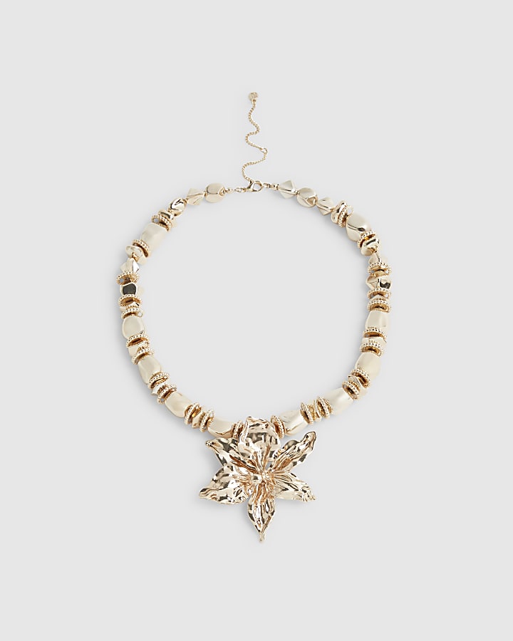 Gold Short Hibiscus Necklace