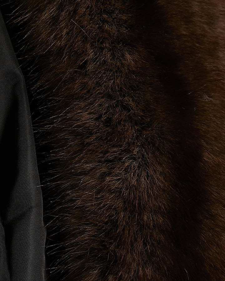 Black Faux Fur Trim Puffer Jacket