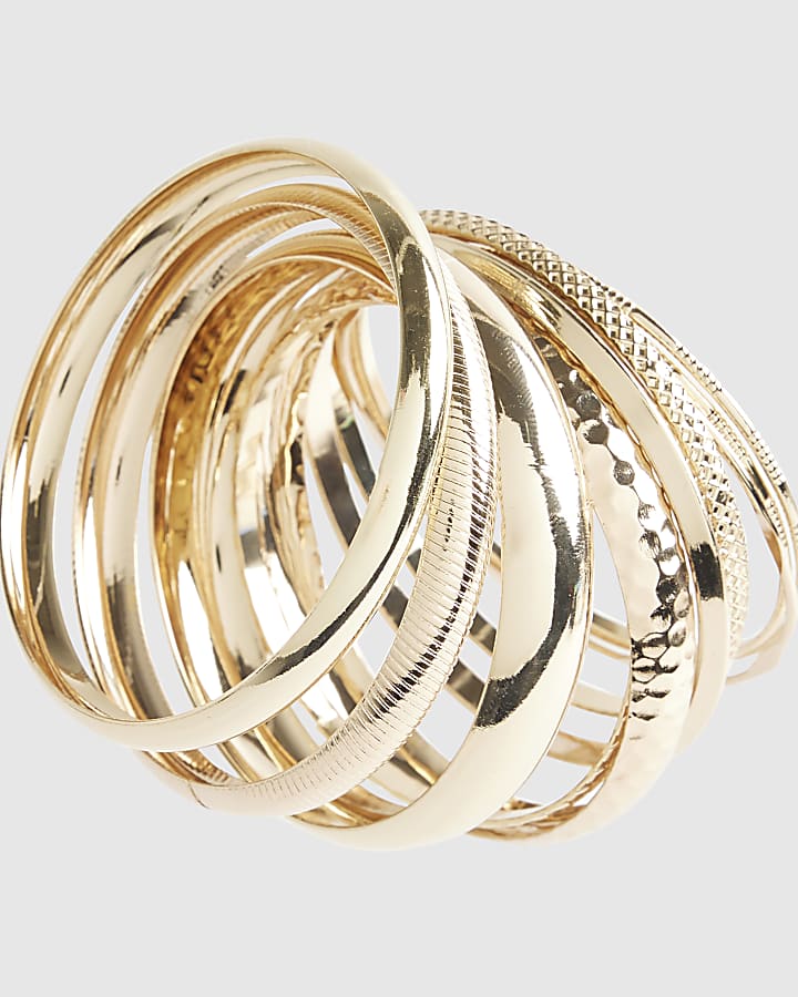 Gold Metal Bangle Stack