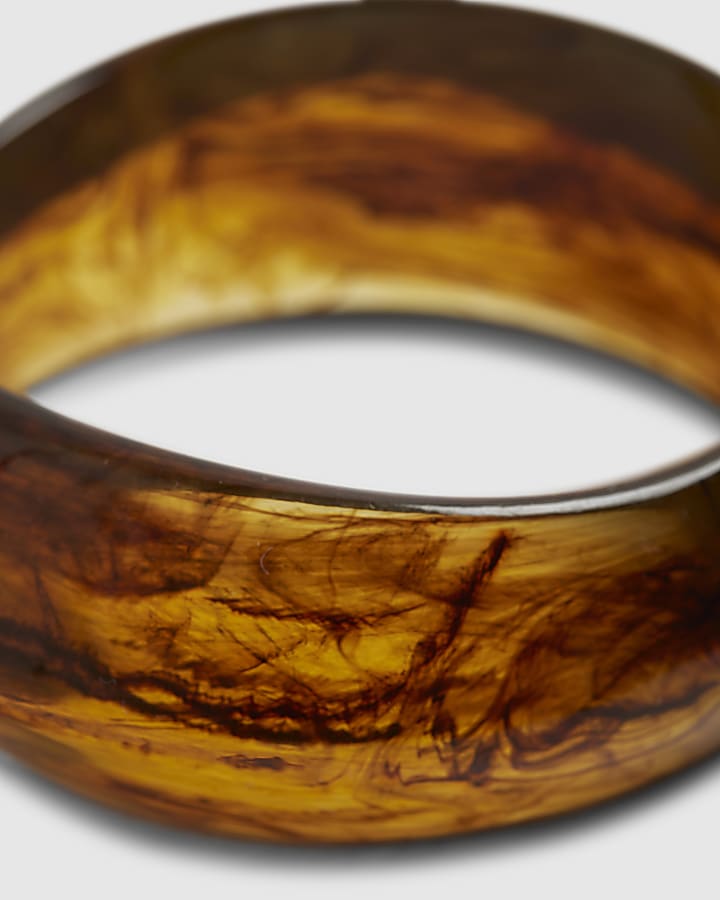 Brown Sculpted Tortoiseshell Resin Bangle