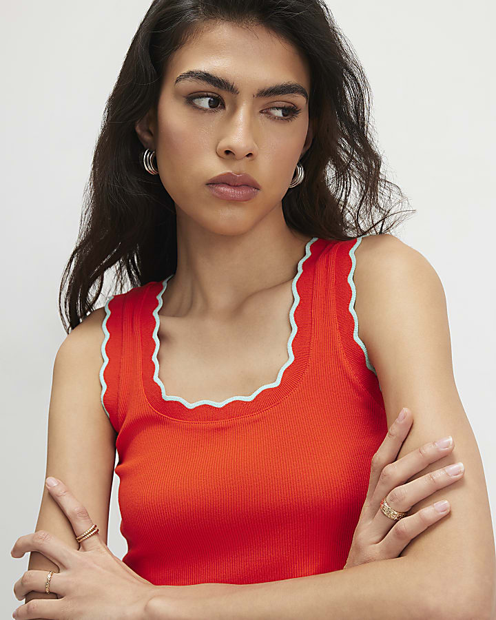 Red Cotton Blend Scallop Trim Tank Top
