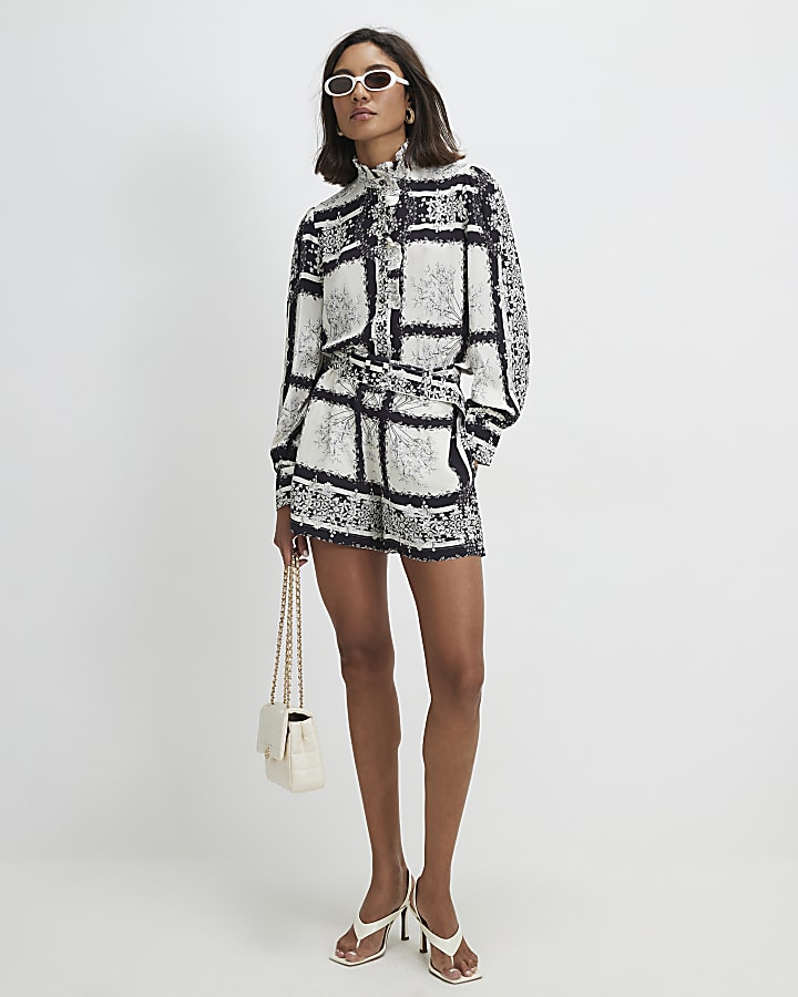 Black Boarder Print Shirt