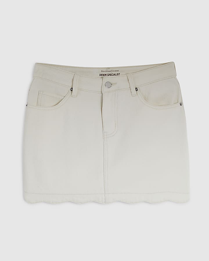Cream Scallop Edge Mini Skirt