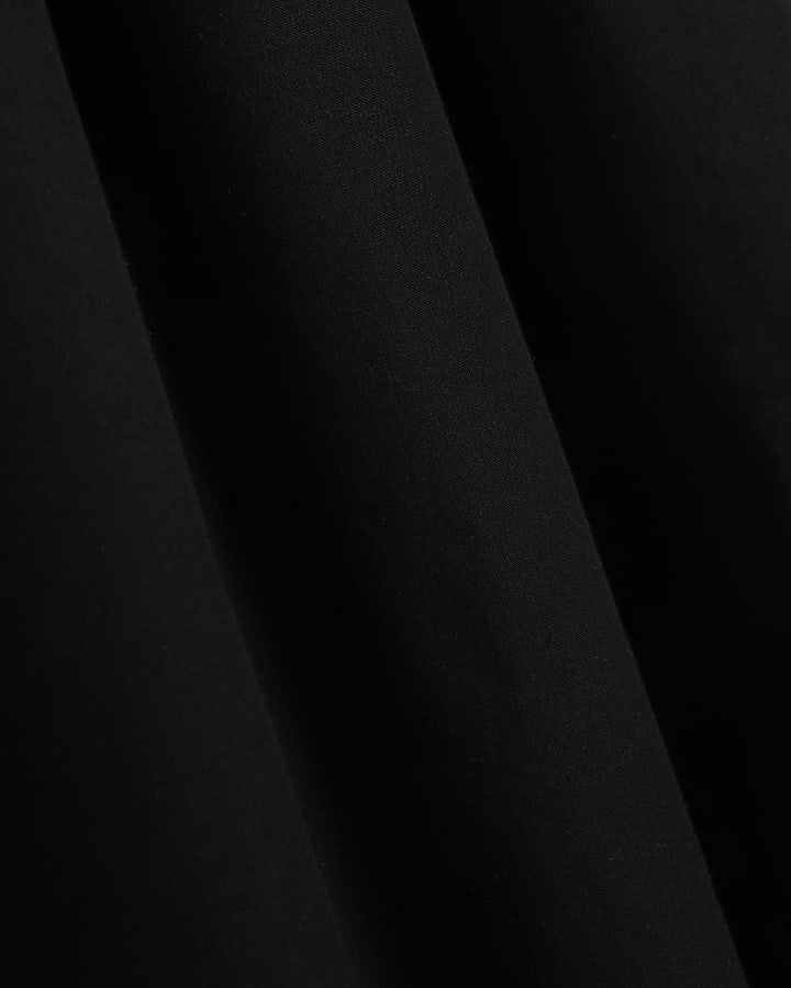 Black Sleeveless Scallop Trim Maxi Dress