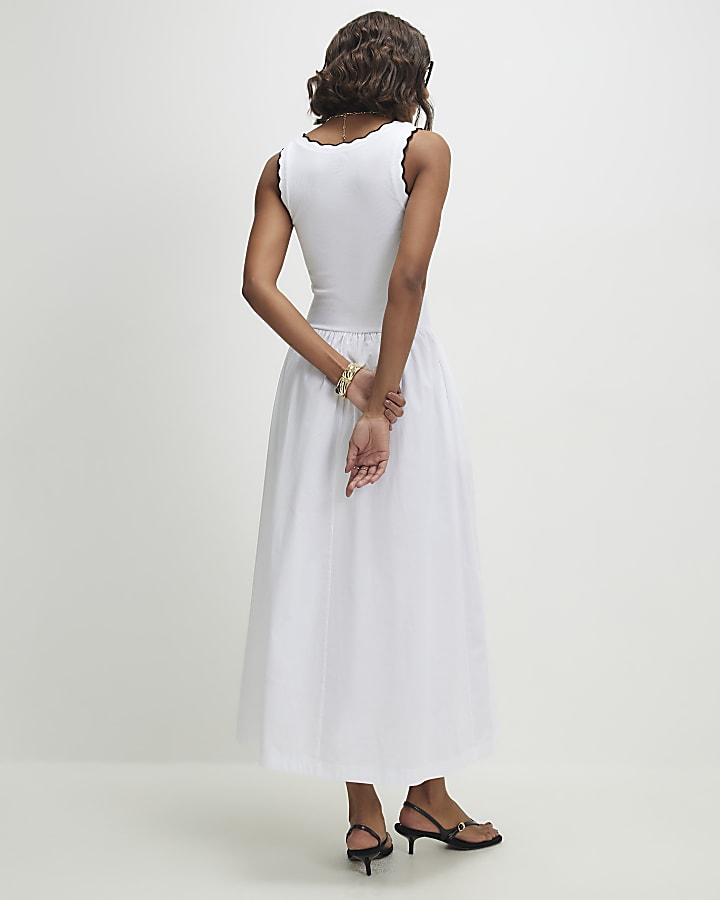 White Sleeveless Scallop Hybrid Maxi Dress
